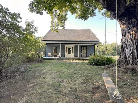 534 Whitefield Road, Pittston, ME 04345