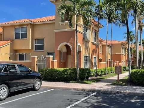 4907 Spinnaker Dr, Dania Beach, FL 33312