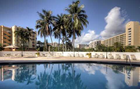 17801 N Bay Rd, Sunny Isles Beach, FL 33160