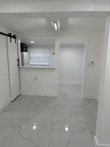 12525 SW 34th St, Miami, FL 33175