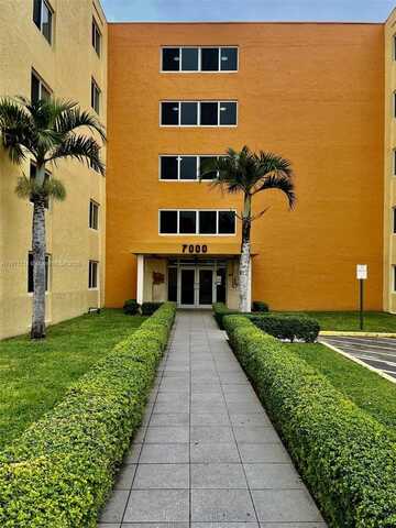 7000 NW 186th St, Hialeah, FL 33015