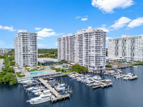 18071 Biscayne Blvd, Aventura, FL 33160