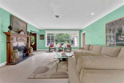 990 NE 94th St, Miami Shores, FL 33138
