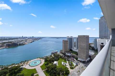 50 Biscayne Blvd, Miami, FL 33132