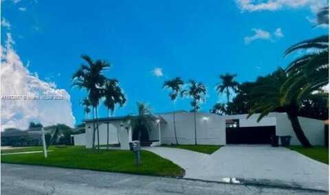7240 SW 58th St, Miami, FL 33143