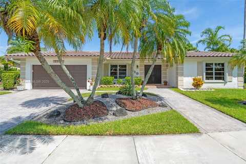 16561 Royal Poinciana Dr, Weston, FL 33326