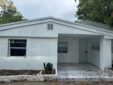17301 NE 19th Ave, North Miami Beach, FL 33162