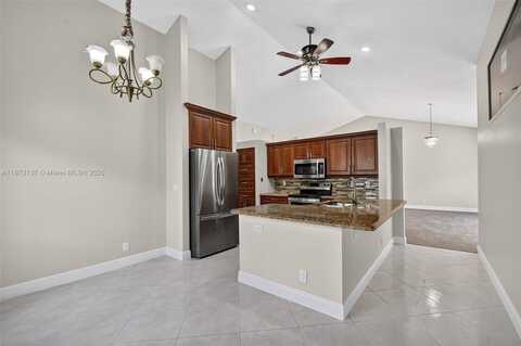 9517 El Clair Ranch Road, Boynton Beach, FL 33437