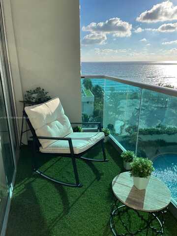 4001 S Ocean Dr, Hollywood, FL 33019