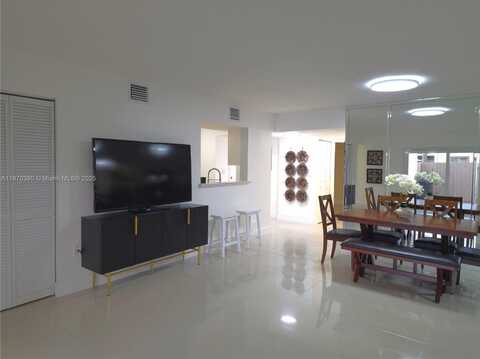 1120 NW 124th Pl, Miami, FL 33182