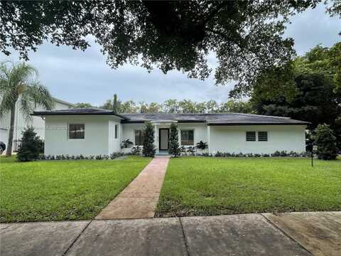 936 S Alhambra Cir, Coral Gables, FL 33146
