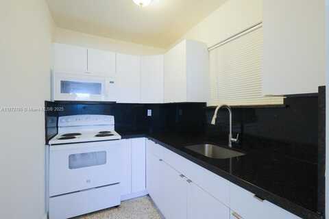 3050 NW 21st Ave, Miami, FL 33142