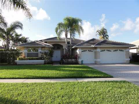 10840 NW 6 ST, Plantation, FL 33324
