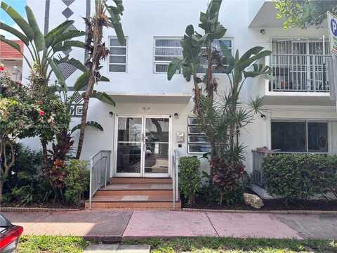 525 Meridian Ave, Miami Beach, FL 33139