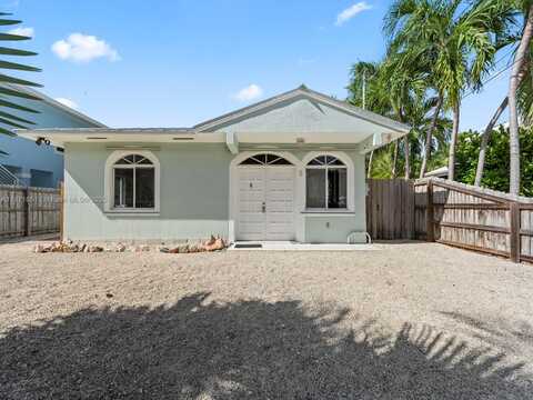 6 SE Marlin Ave, Key Largo, FL 33037