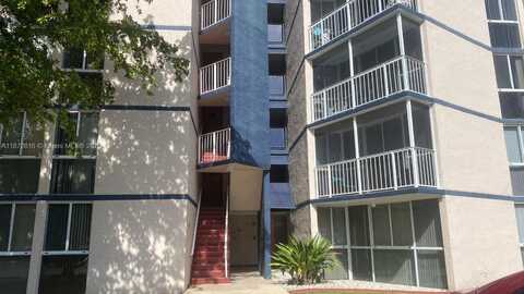 7075 NW 186th St, Hialeah, FL 33015