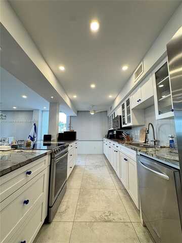 3589 S Ocean Blvd, South Palm Beach, FL 33480