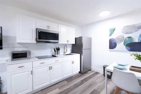 790 NW 60th St, Miami, FL 33127