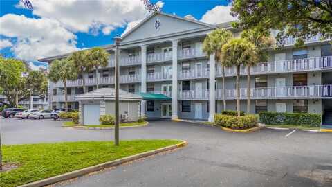 1506 Whitehall Dr, Davie, FL 33324