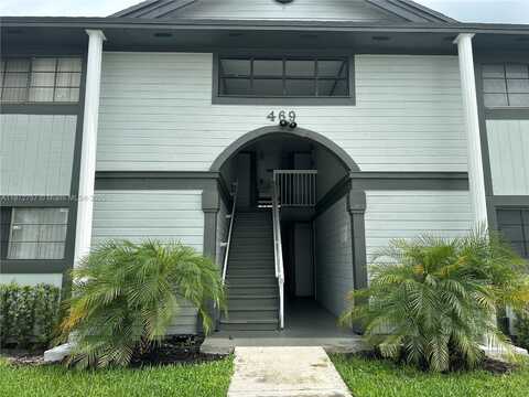 469 NE 207th Ln, Miami, FL 33179