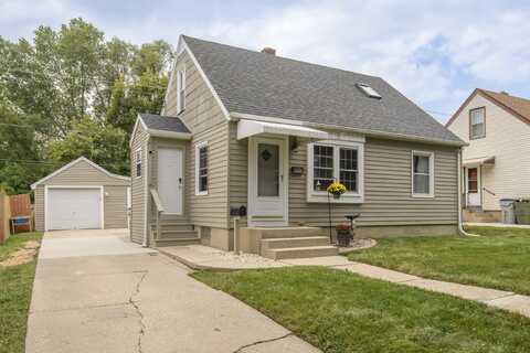 4161 S 5th Pl, Milwaukee, WI 53207