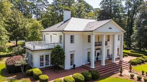 1435 Twin Pines Drive, Macon, GA 31211