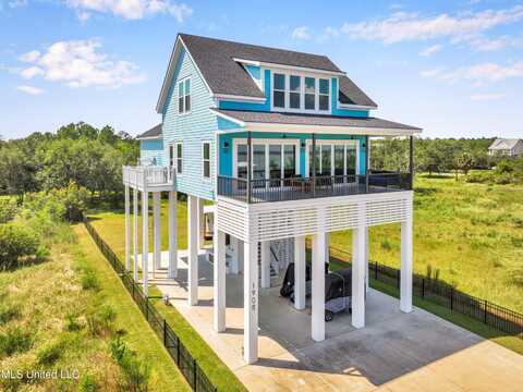1908 N Beach Boulevard, Bay Saint Louis, MS 39520
