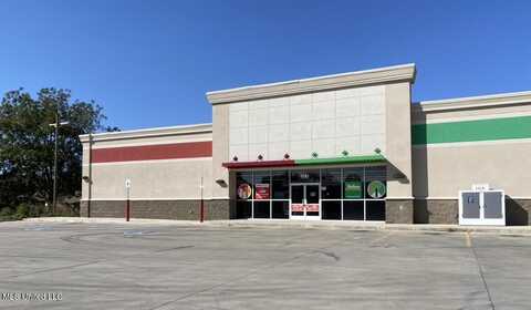 1325 Hwy 82, Greenville, MS 38701