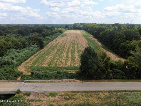 700 Spain Road, Ecru, MS 38841