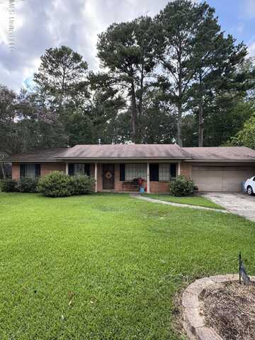 145 Belaire Drive, Pearl, MS 39208