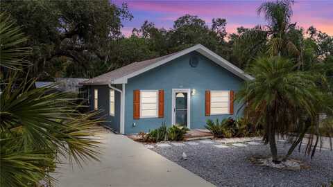 605 E SPRUCE STREET, TARPON SPRINGS, FL 34689