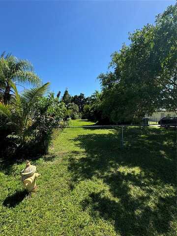 3030 KAREN DRIVE, NAPLES, FL 34112