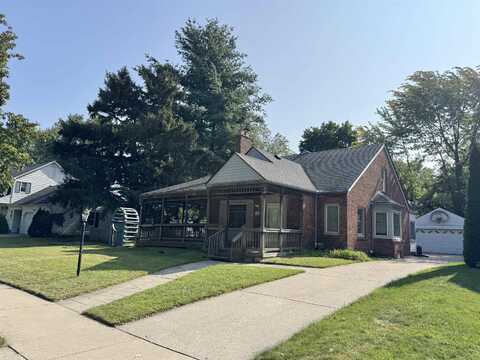 1253 Burlington, Mount Clemens, MI 48043