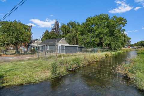 847 C Avenue, Terrebonne, OR 97760