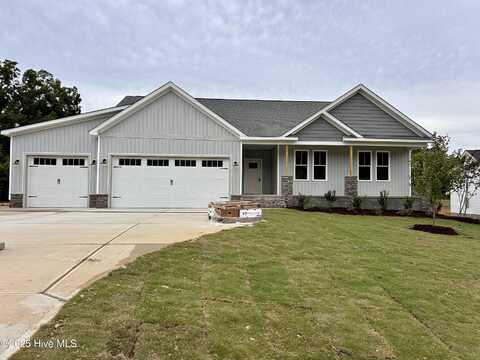 103 Lucky Lane, Pikeville, NC 27683