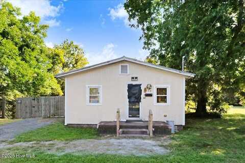 706 Caswell Street, Smithfield, NC 27577