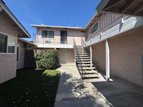 3814 Seven Trees BLVD, SAN JOSE, CA 95111