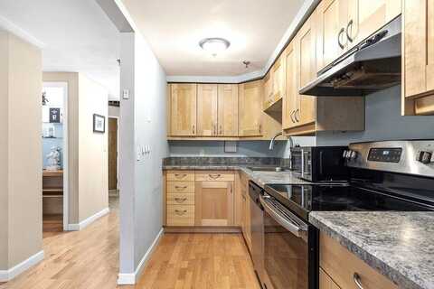 200 Market Street, Lowell, MA 01852
