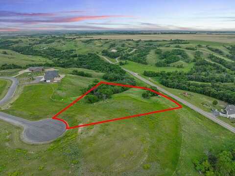 5004 24TH ST, Minot, ND 58701
