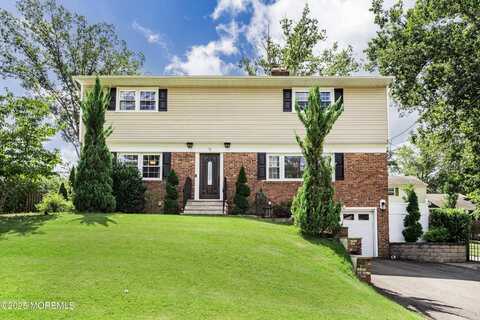 15 Oak Leaf Lane, Toms River, NJ 08755