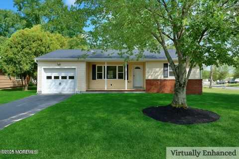 2 Stanford Drive, Toms River, NJ 08757