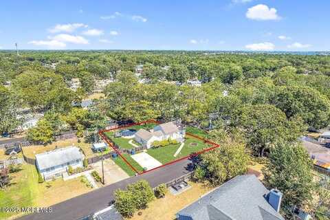 1964 Old Street, Toms River, NJ 08753