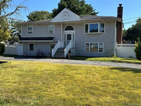 264 Atlantic Street, Central Islip, NY 11722