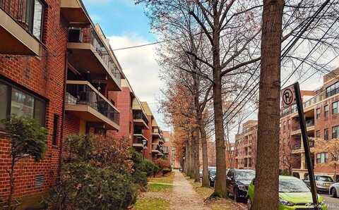 71-38 162nd Street, Fresh Meadows, NY 11365