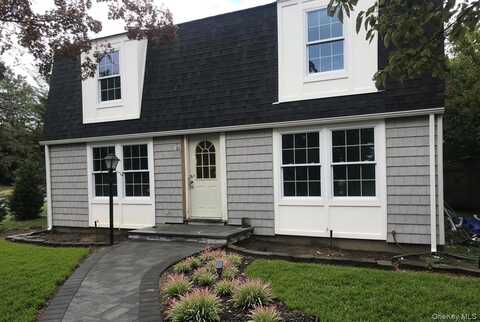 1280 Sunrise Highway, West Islip, NY 11795