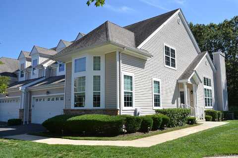33 Emilie Drive, Center Moriches, NY 11934