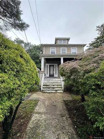 65 North Street, Newburgh, NY 12550
