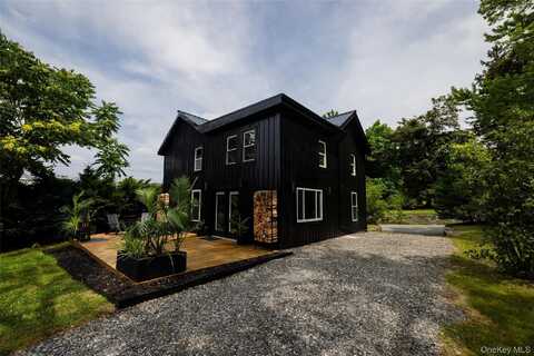5628 Route 9G, Hudson, NY 12534