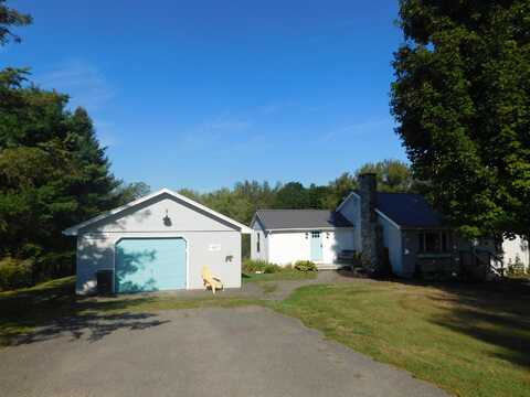 487 Brewer Lake Road, Orrington, ME 04474