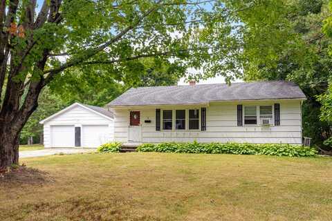 7 Brookview Lane, Farmingdale, ME 04344